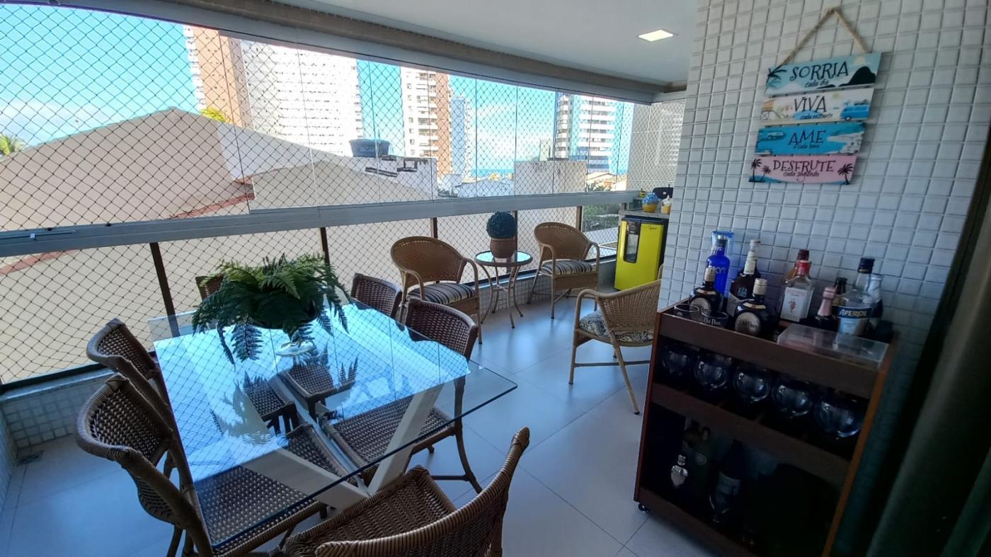 Apartamento - Armação