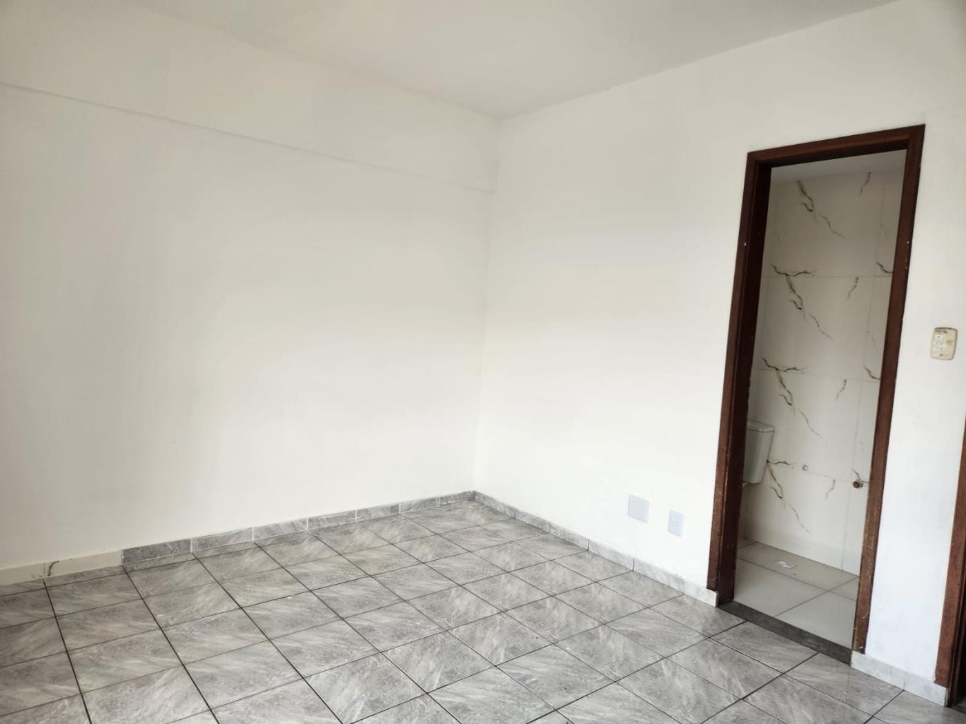 Apartamento - Vila Laura