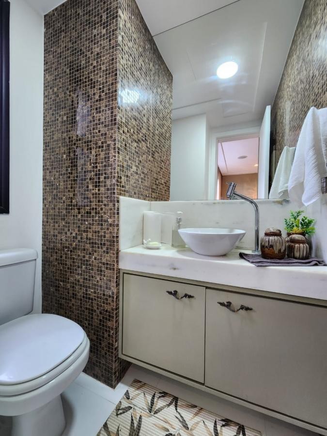 Apartamento - Caminho das árvores
