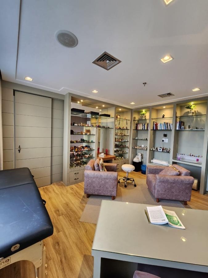 Apartamento - Caminho das árvores