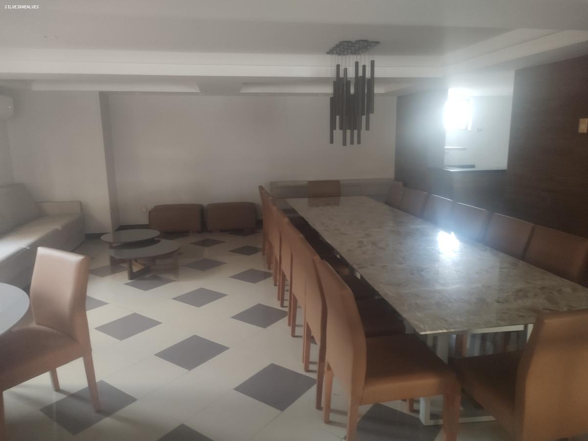 Apartamento - Caminho das árvores