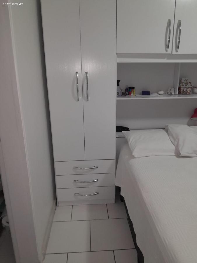 Apartamento - Itaigara