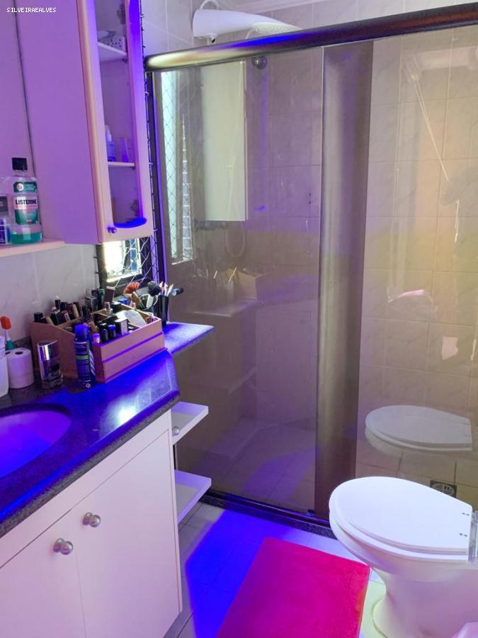 Apartamento - Caminho das árvores