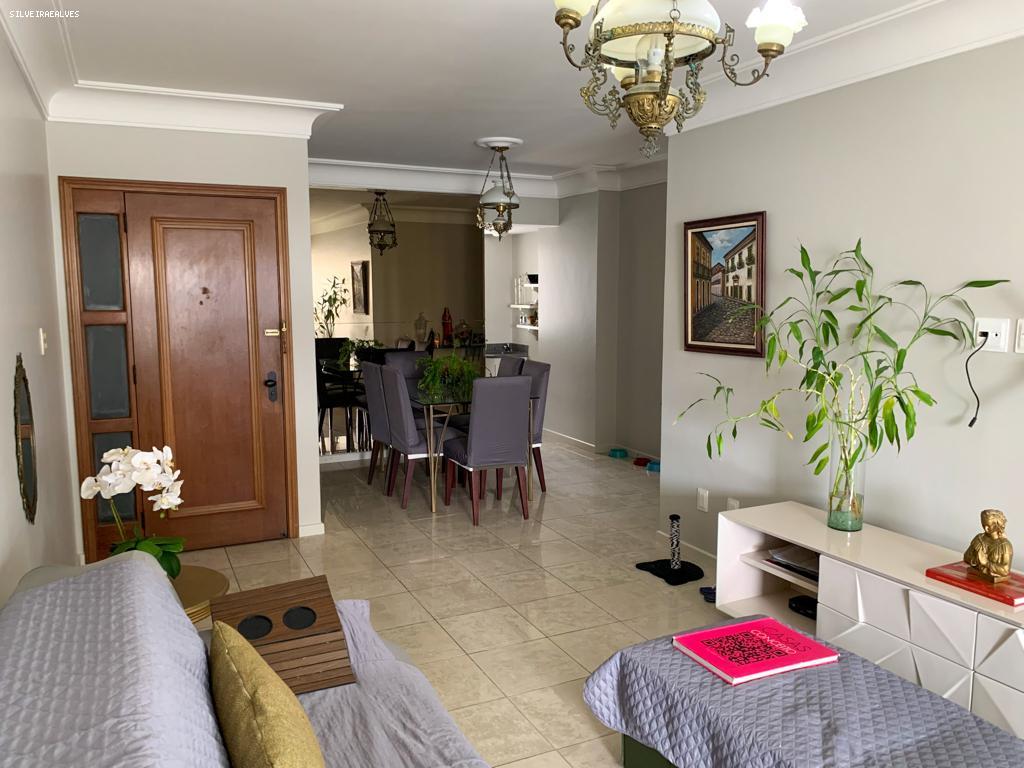 Apartamento - Caminho das árvores