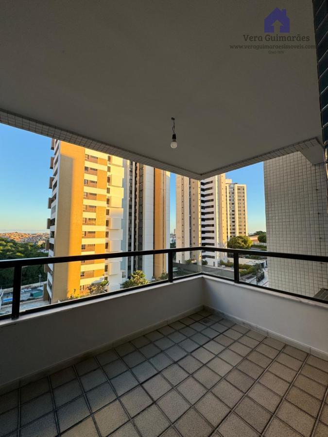 Apartamento - Candeal