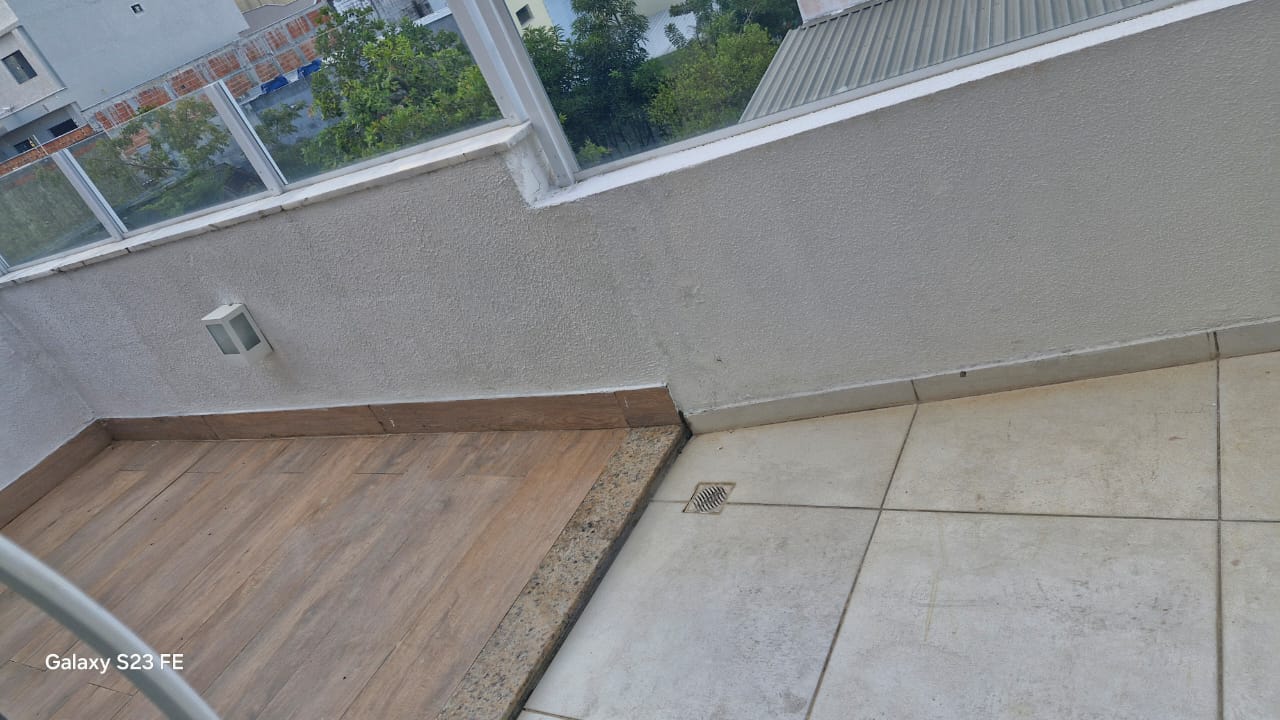 Casa duplex  - Buraquinho