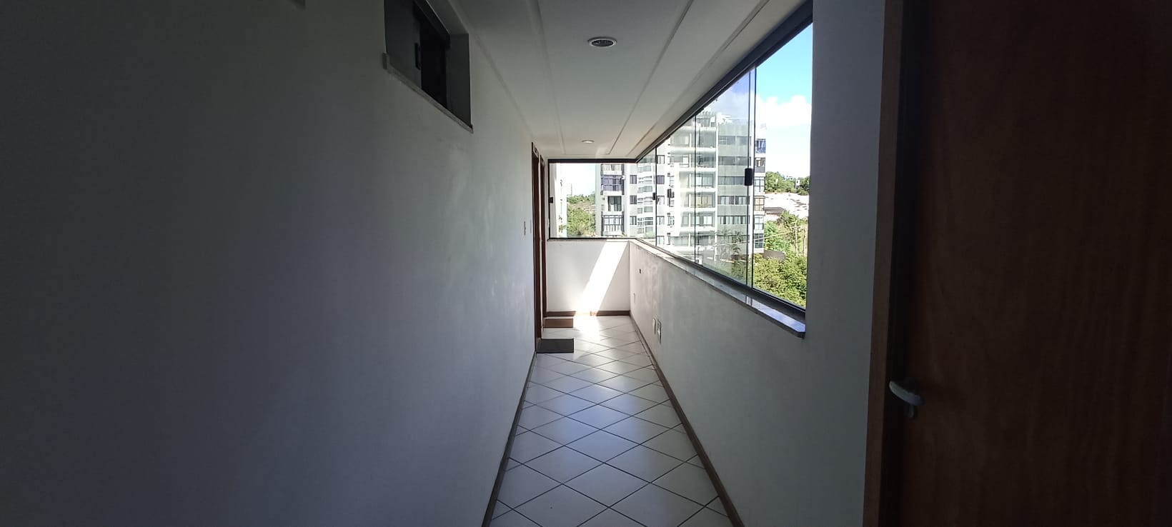 Apartamento - Jardim Armação