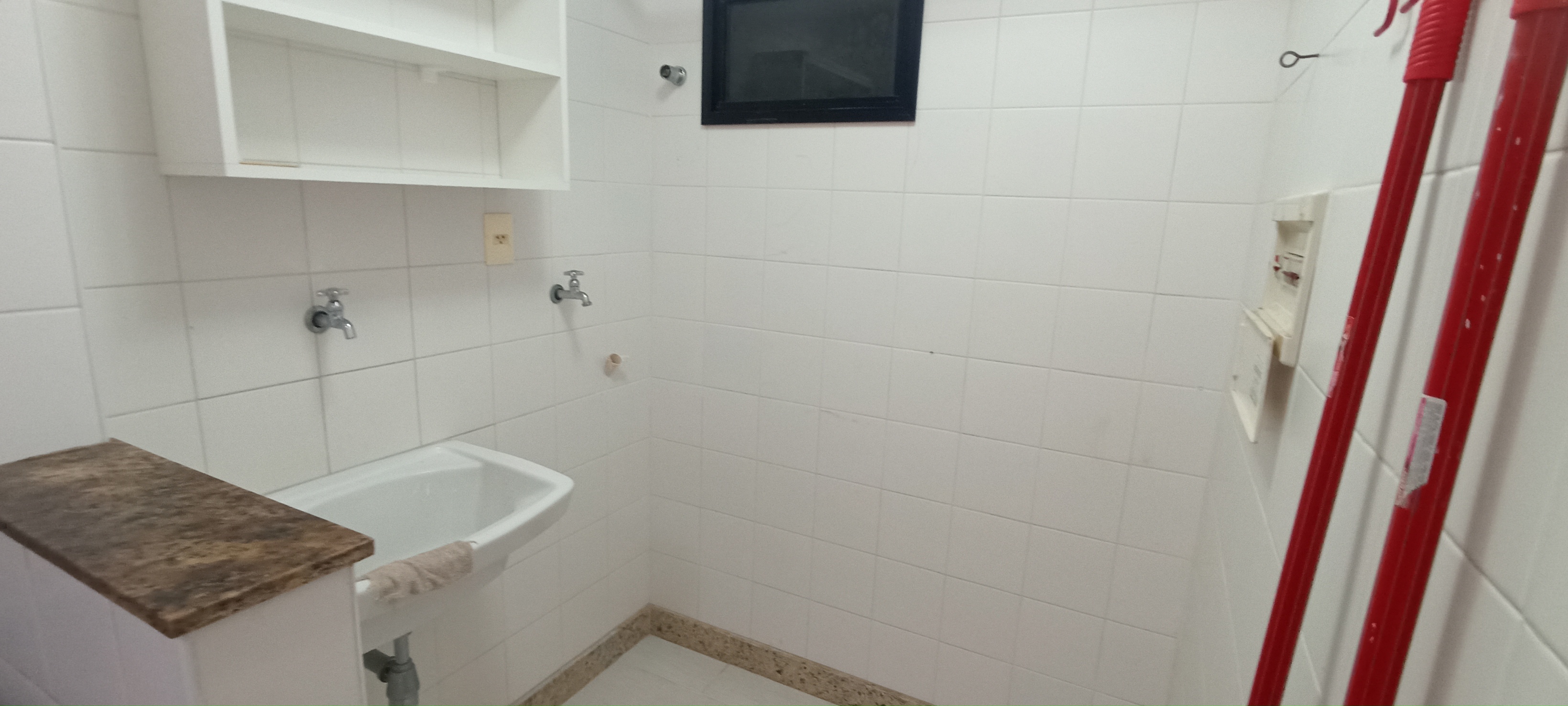 Apartamento - Jardim Armação