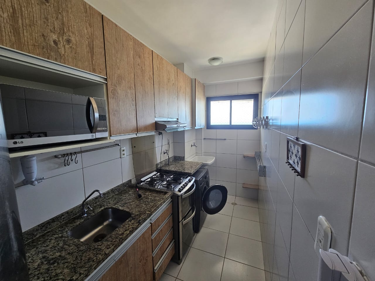 Apartamento - Jardim Armação