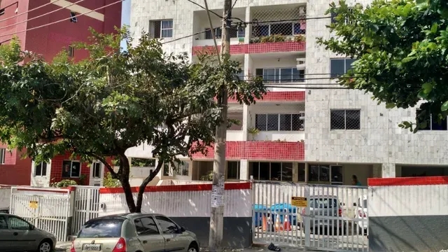 Apartamento - Jardim Armação