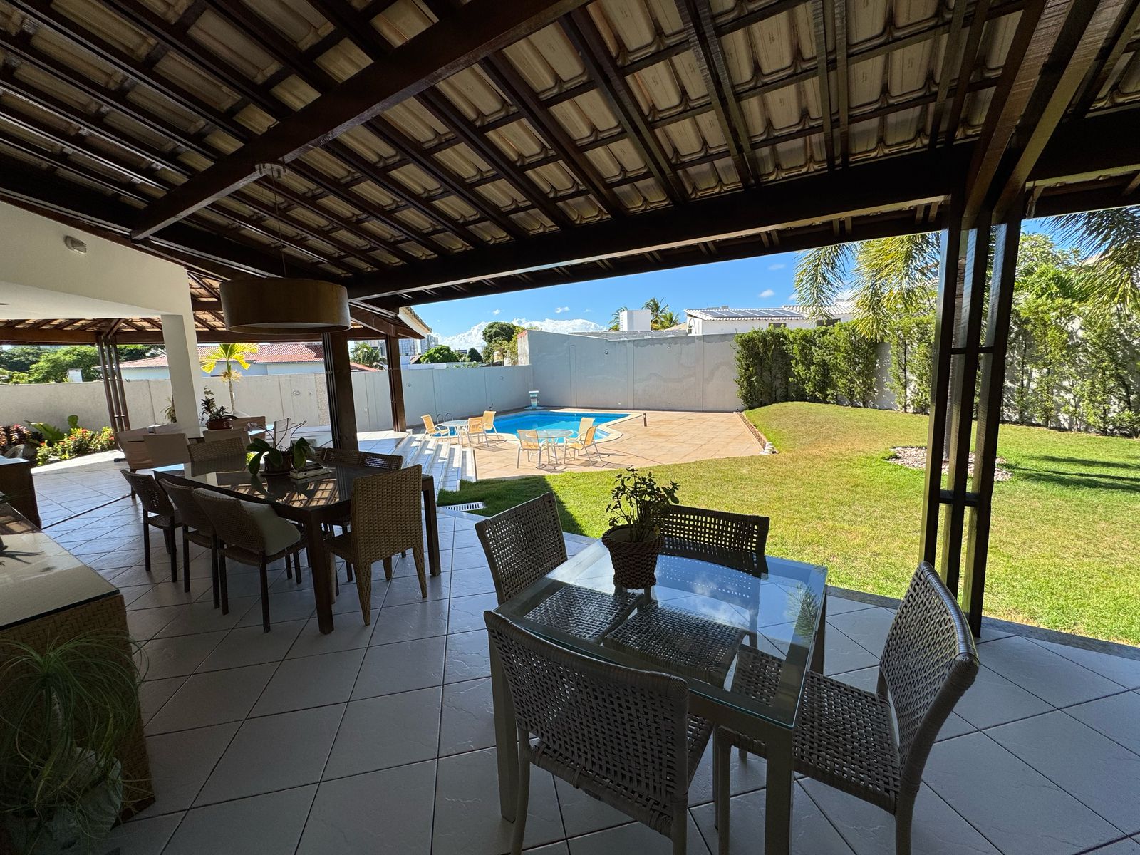 Casa duplex  - Itaigara