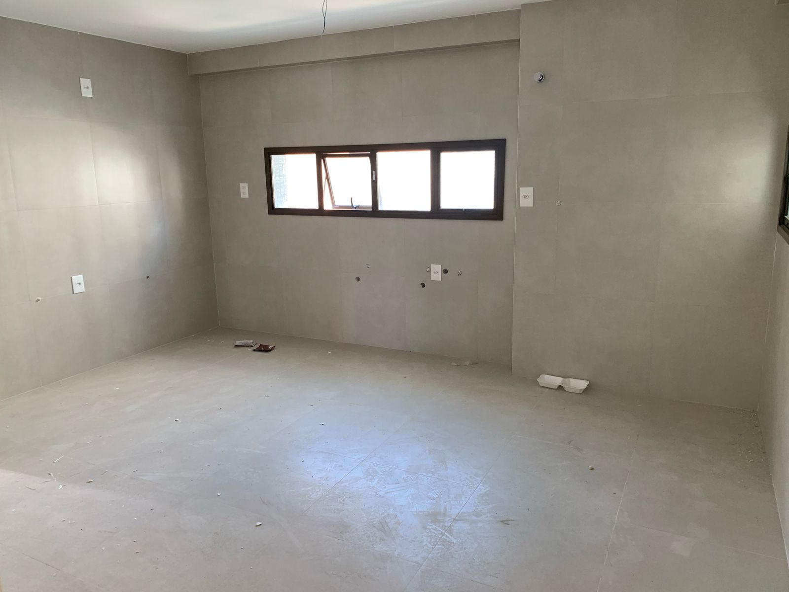 Apartamento - Caminho Das árvores