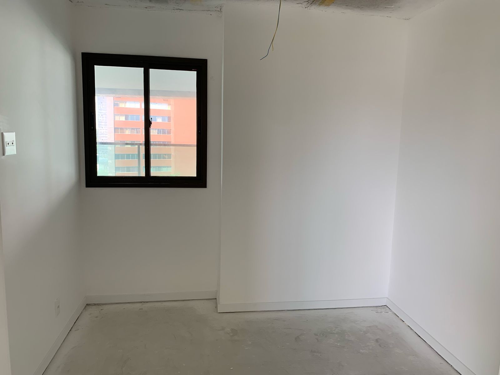 Apartamento - Caminho Das árvores