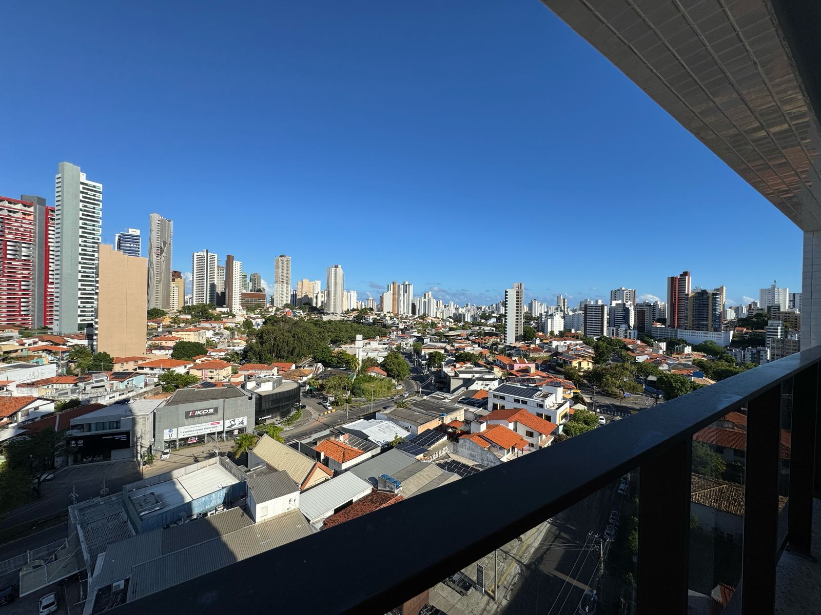 Apartamento - Caminho Das árvores