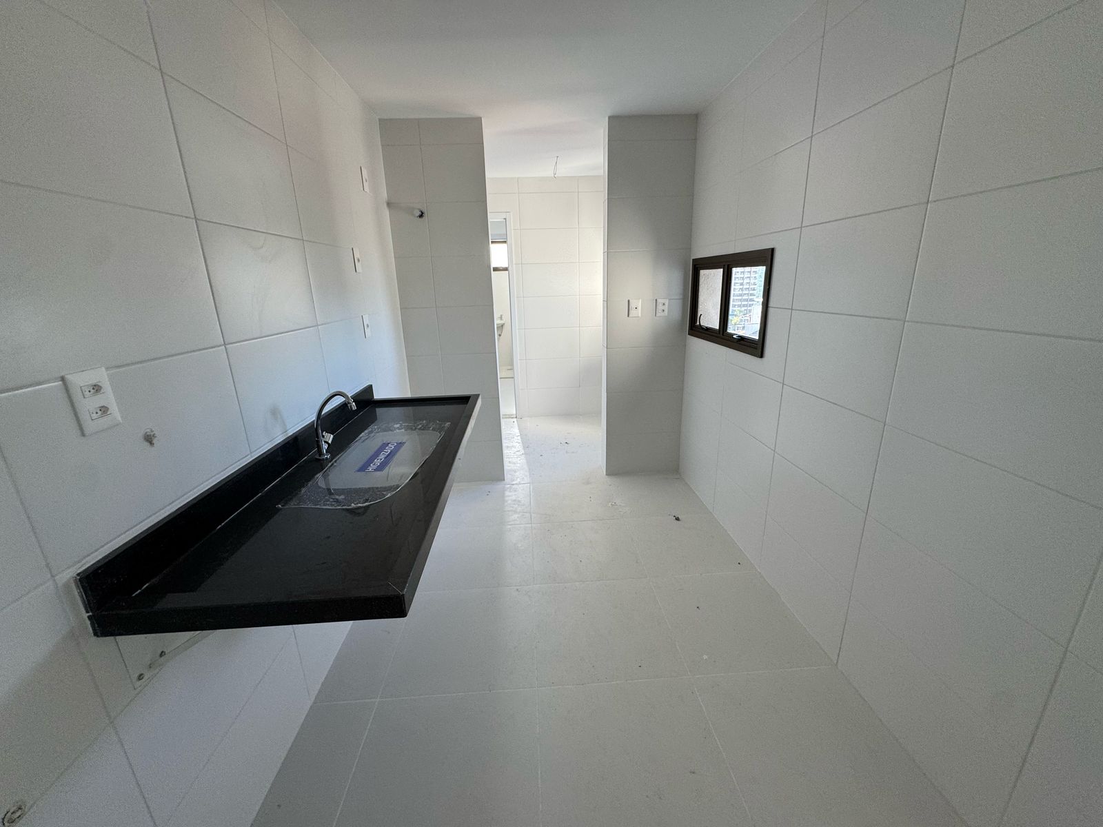 Apartamento - Caminho Das árvores
