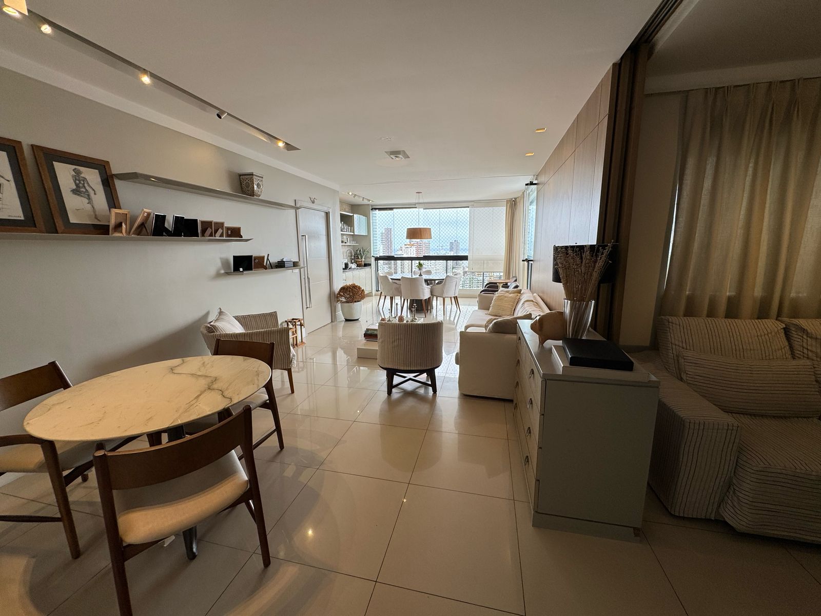 Apartamento - Jardim Apipema