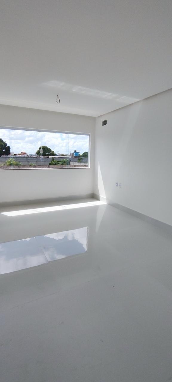 Casa duplex  - Lagoa Salgada