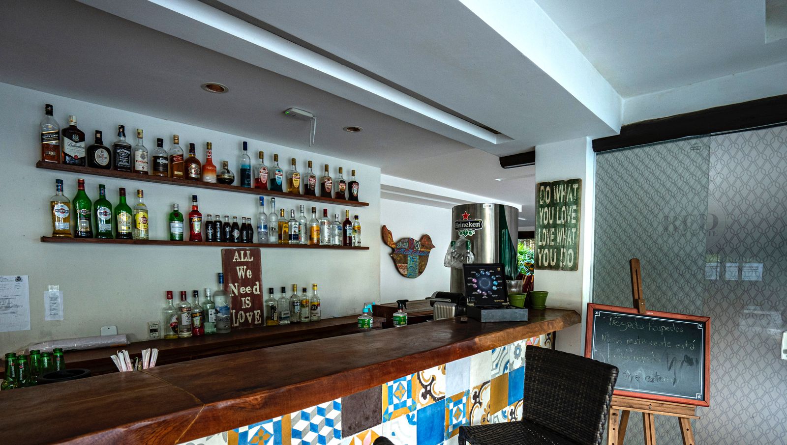 Ponto Comercial - Itapuã