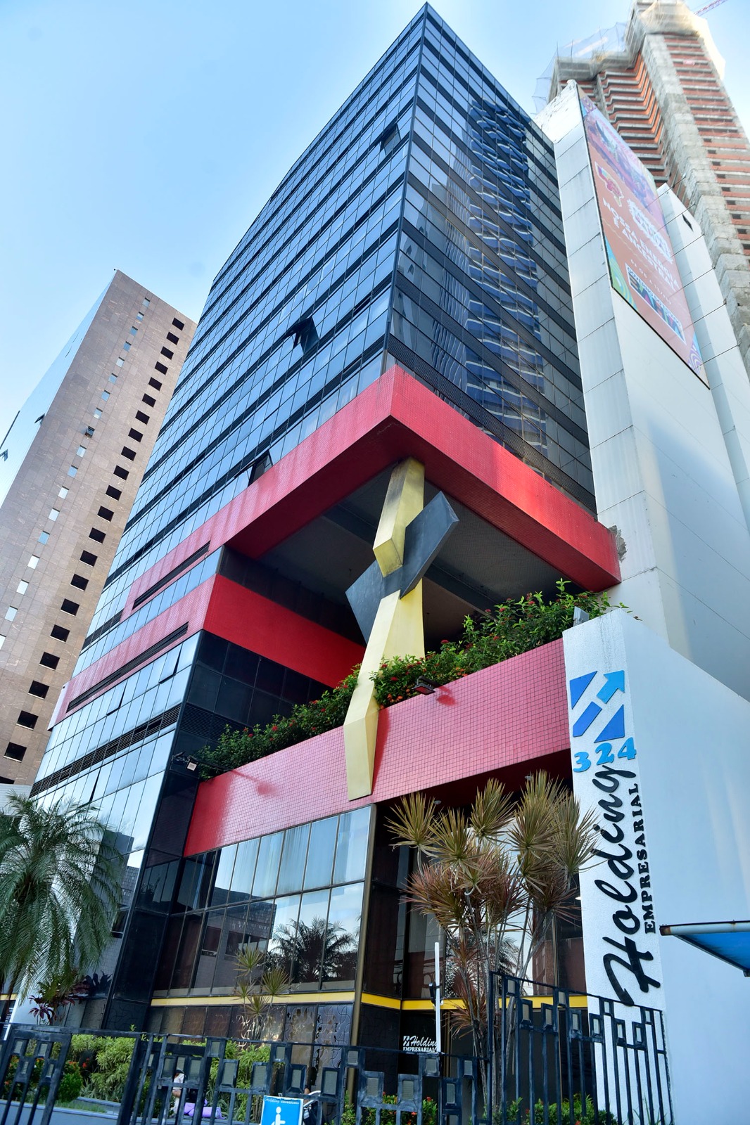 Sala Comercial  - Caminho Das Arvores