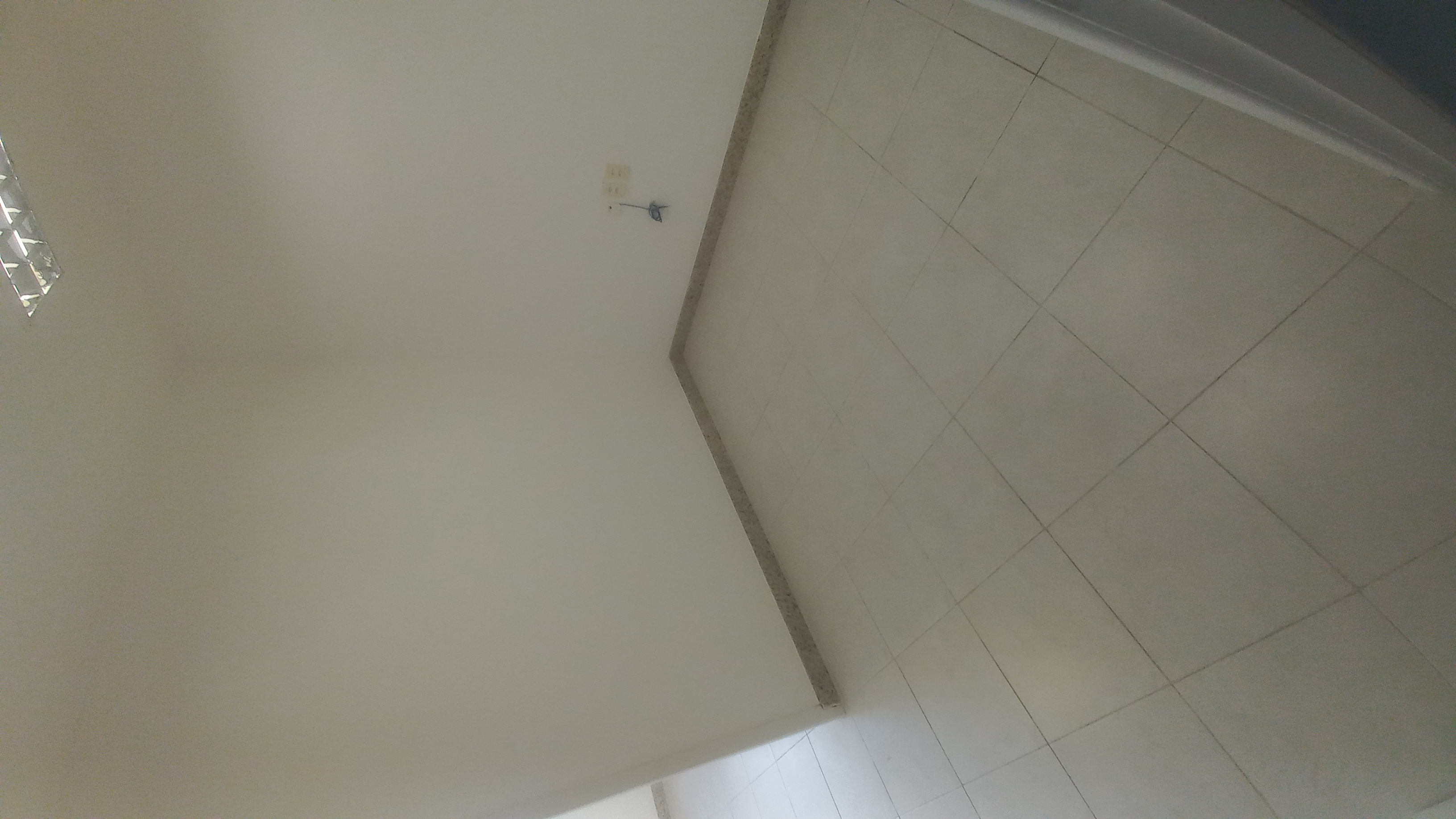 Sala Comercial  - Caminho Das Arvores