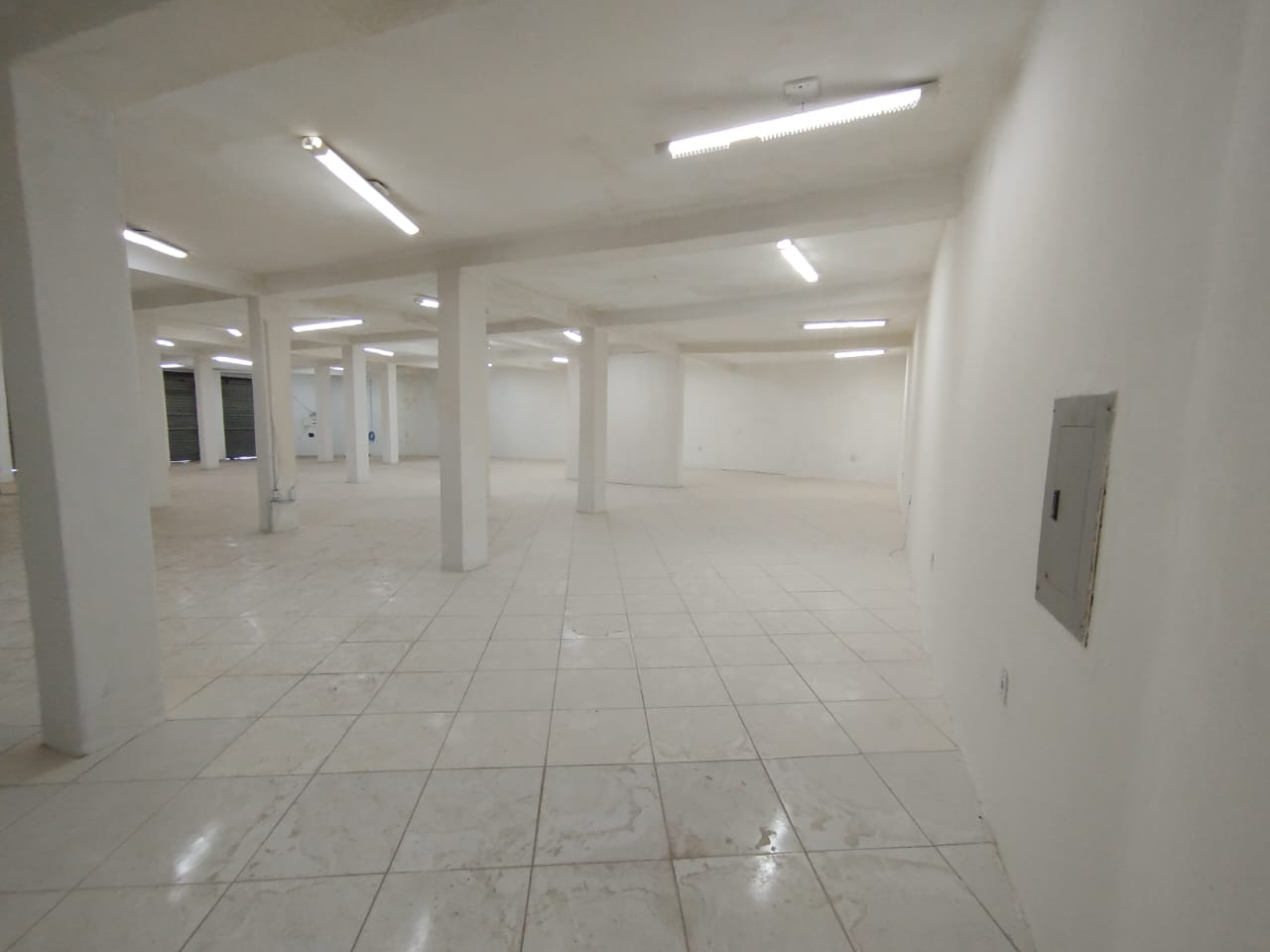 Ponto Comercial - Rua Nova