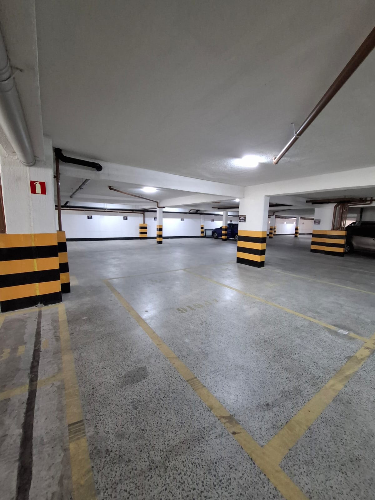 Apartamento - Jardim Armação