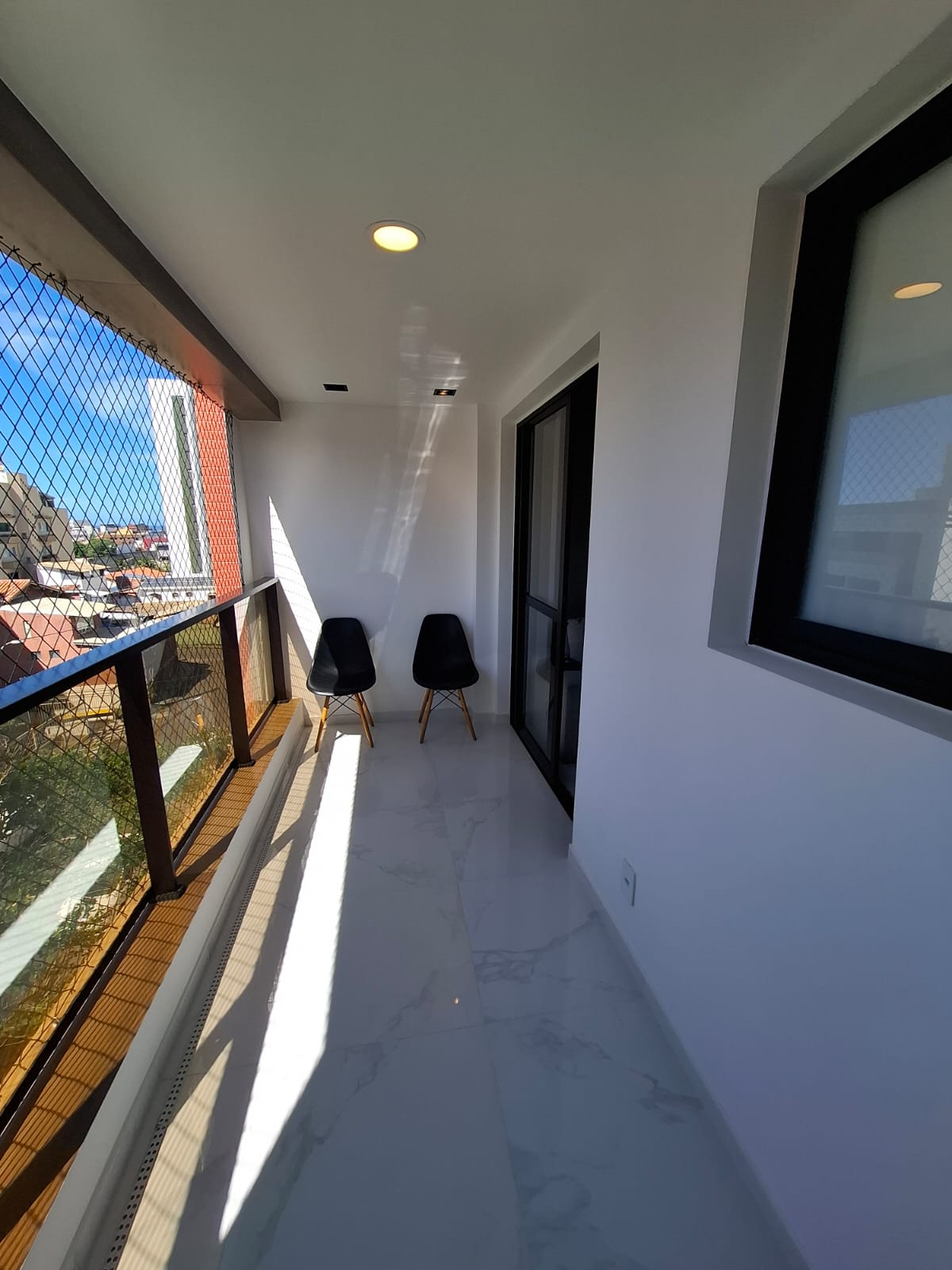 Apartamento - Jardim Armação