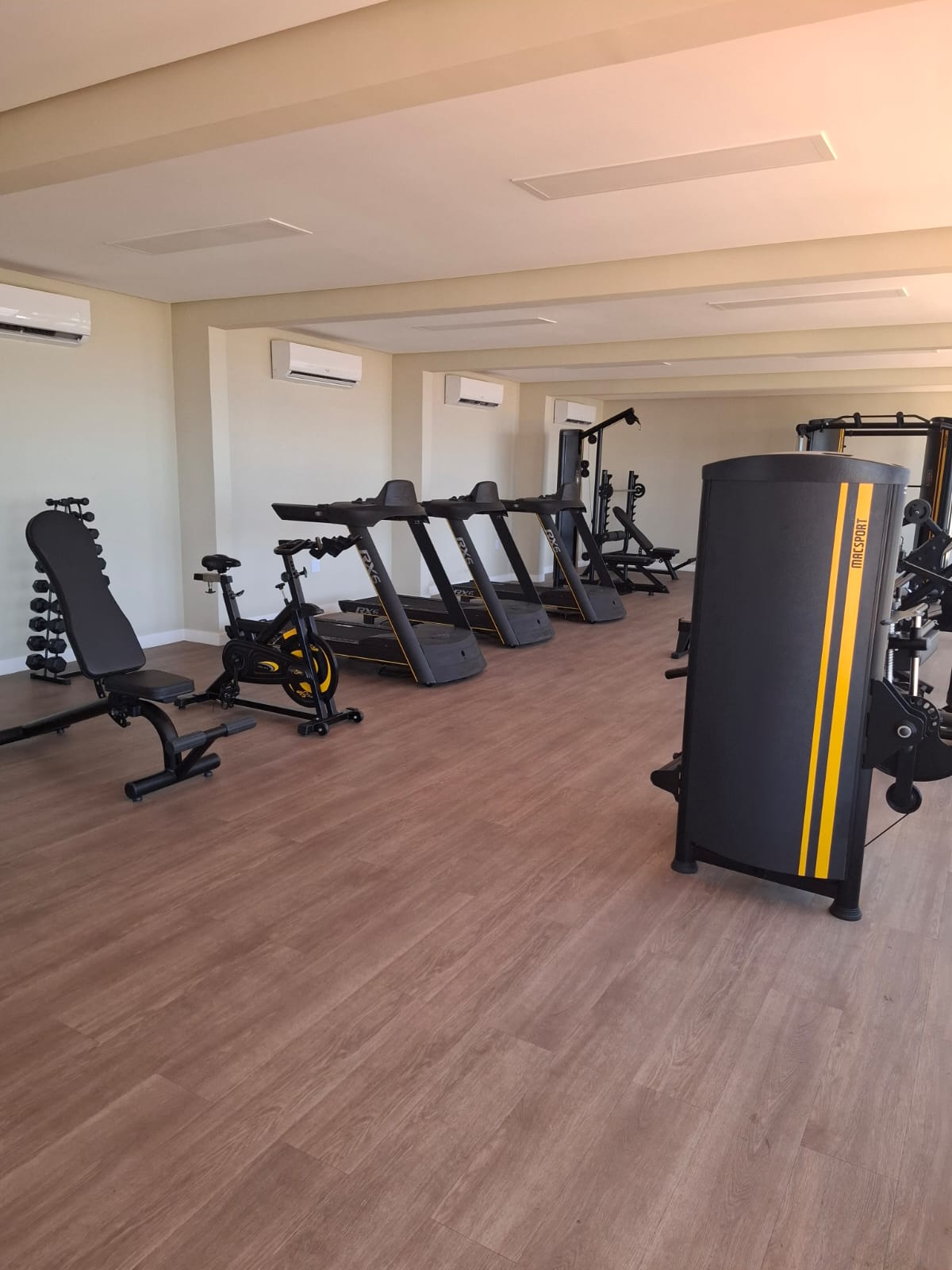 Apartamento - Jardim Armação