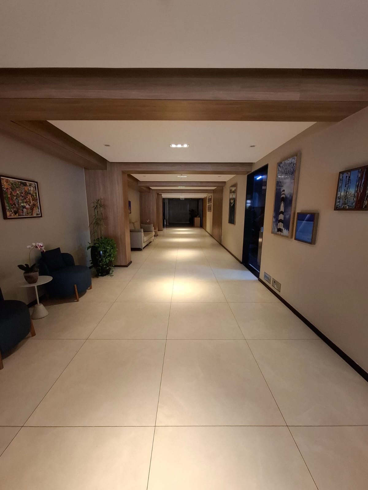 Apartamento - Jardim Armação