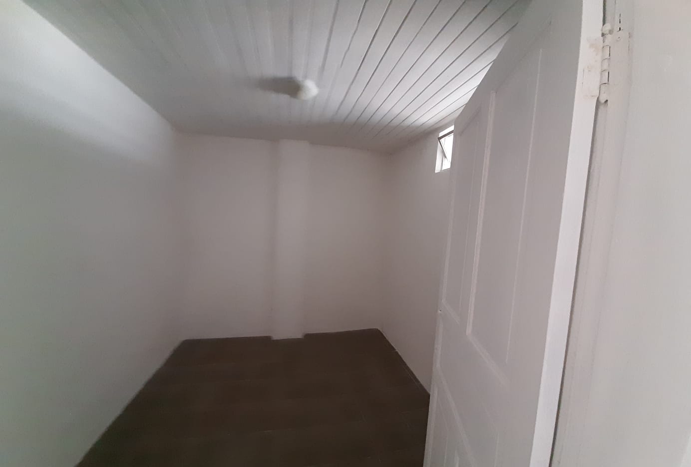 Ponto Comercial - Praça Kennedy