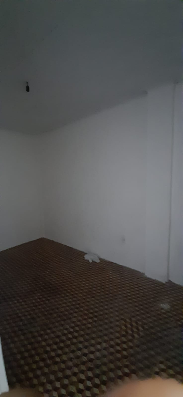 Ponto Comercial - Praça Kennedy