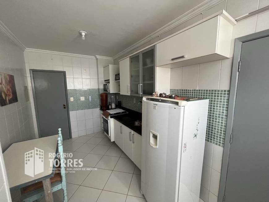 Apartamento - Costa Azul