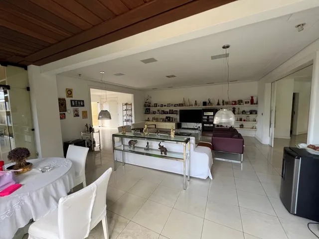 Apartamento - Horto Florestal