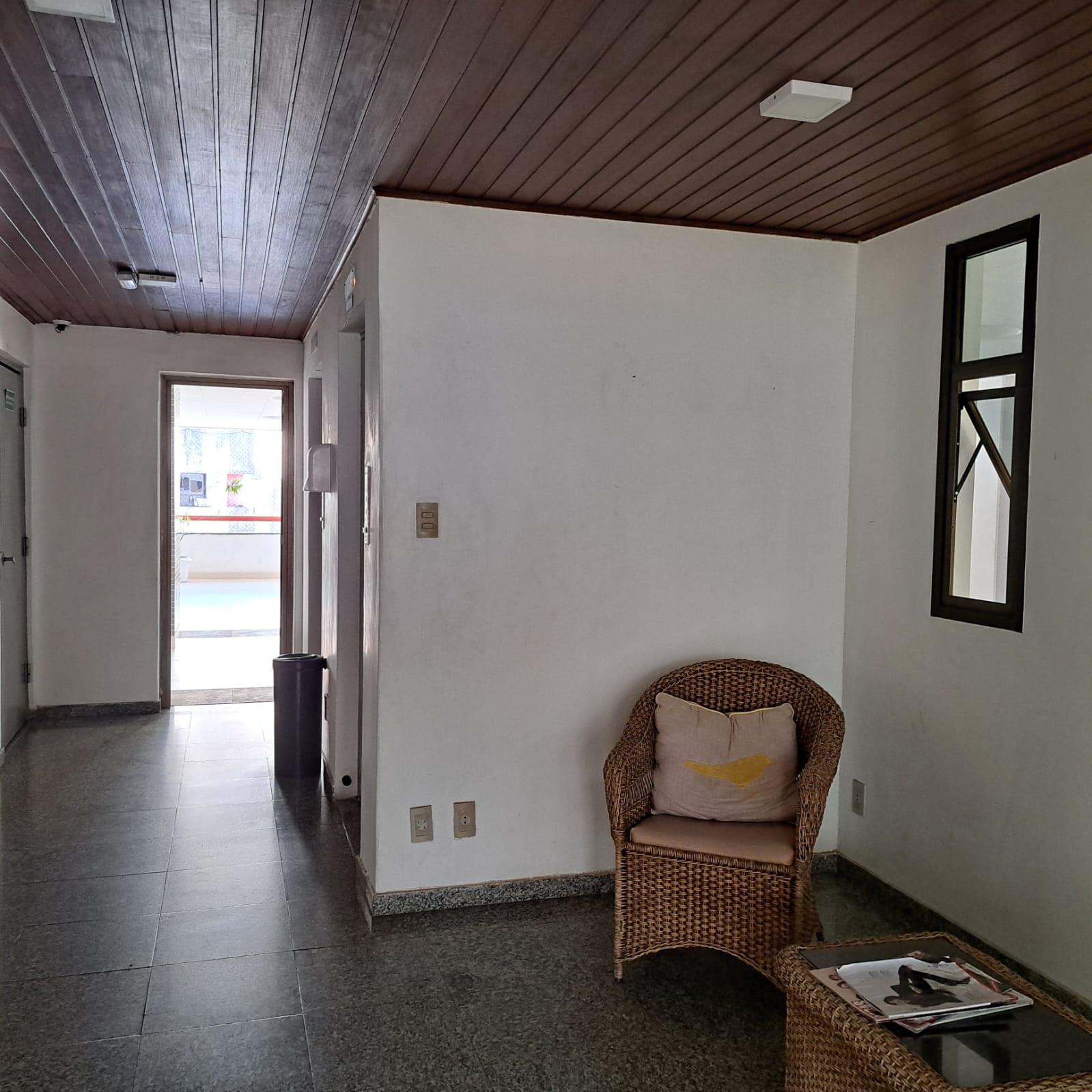 Apartamento - Rio Vermelho